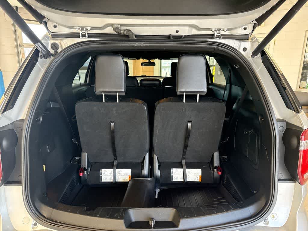 Thumbnail: 2019 Ford Explorer - 36