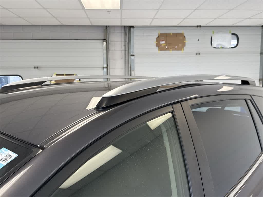 2017 Toyota RAV4 LE 12