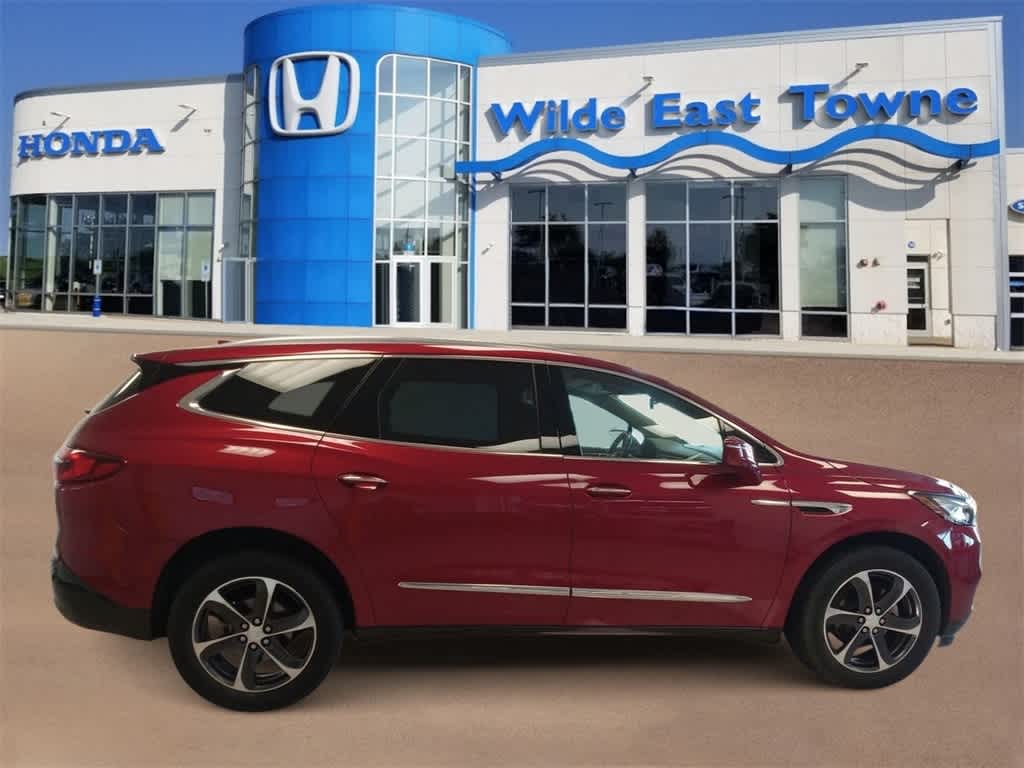 Used 2020 Buick Enclave Essence with VIN 5GAEVAKW2LJ136497 for sale in Madison, WI