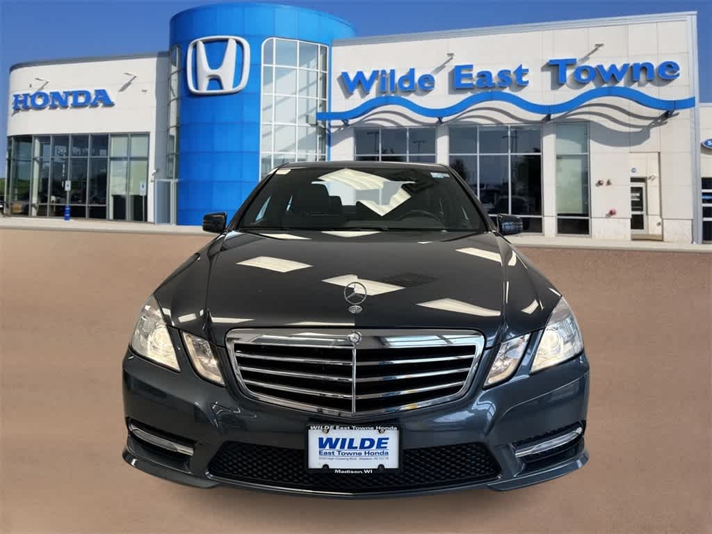 Thumbnail: 2012 Mercedes-Benz E-Class - 3