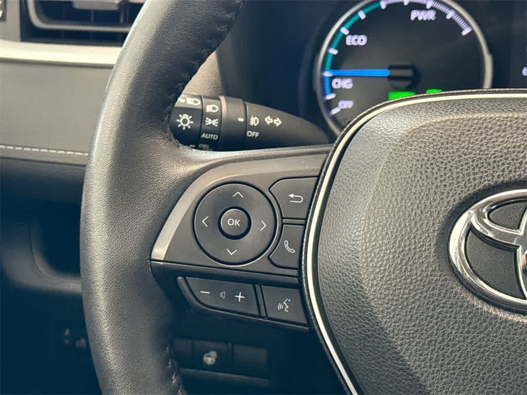 Thumbnail: 2020 Toyota RAV4 - 24