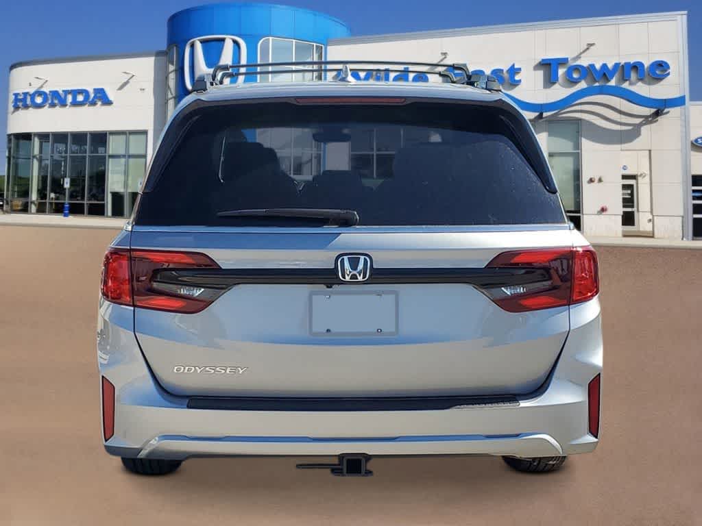 Thumbnail: 2026 Honda Odyssey - 3