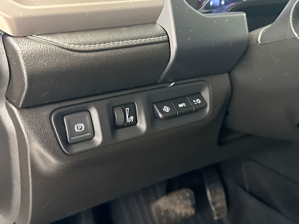 Thumbnail: 2022 GMC Acadia - 40