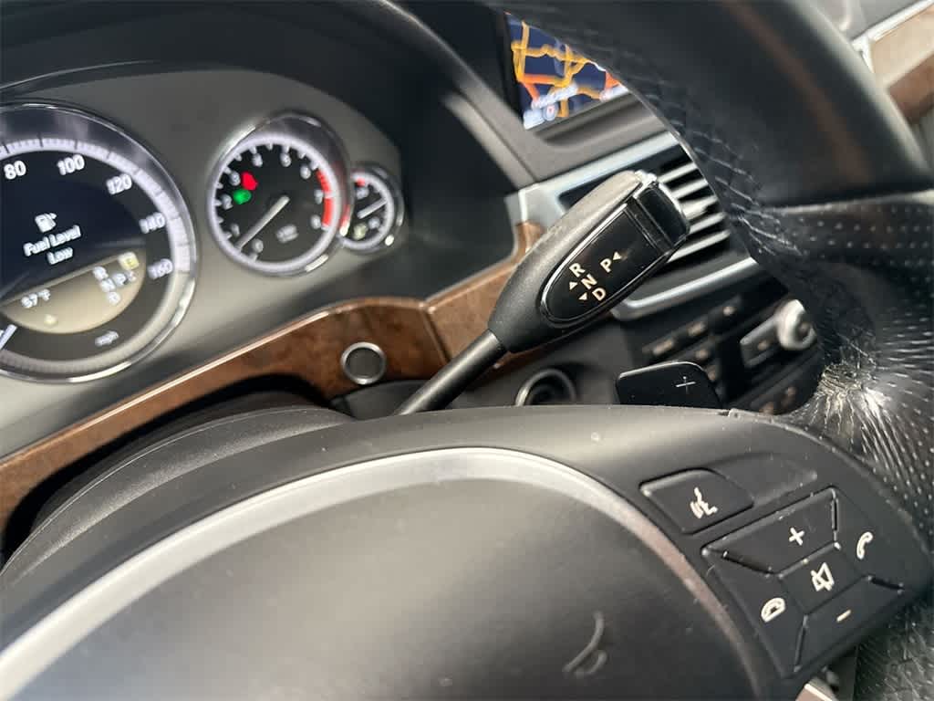 Thumbnail: 2012 Mercedes-Benz E-Class - 32