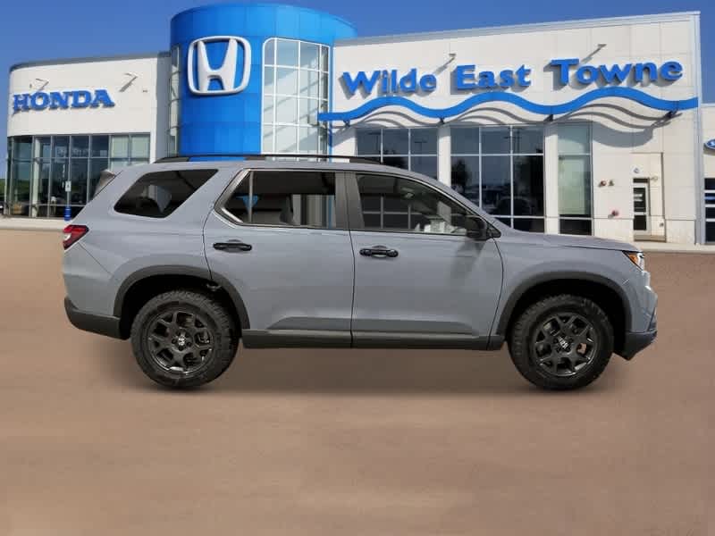 Thumbnail: 2025 Honda Pilot - 9