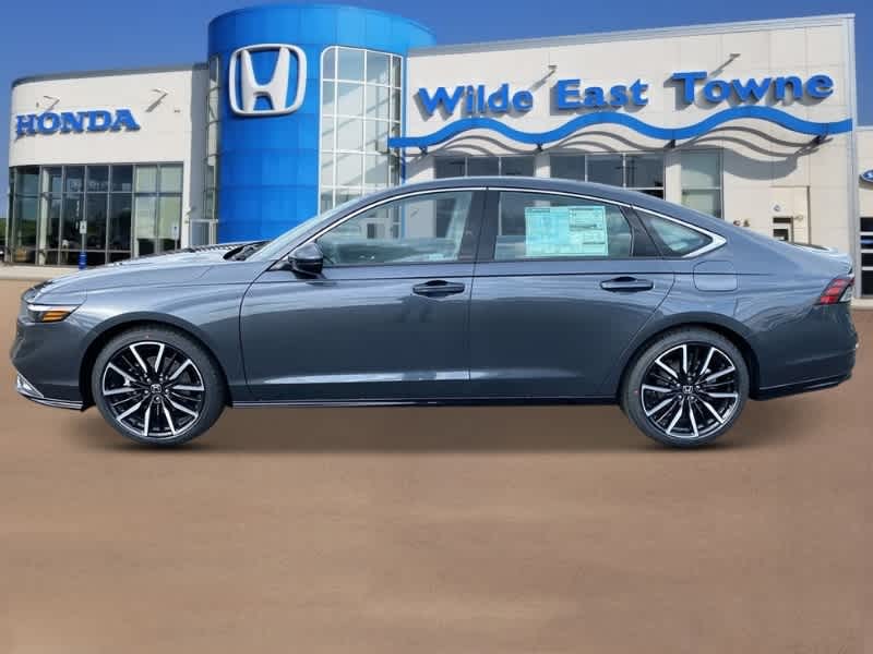 Thumbnail: 2025 Honda Accord - 2