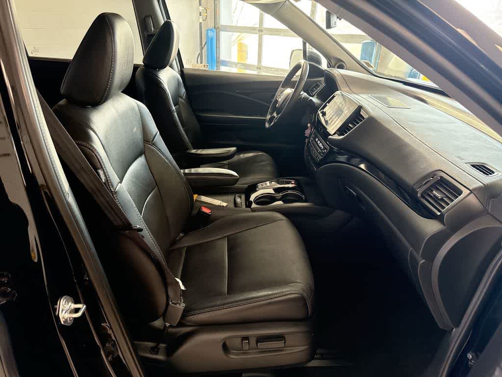 Thumbnail: 2022 Honda Pilot - 26