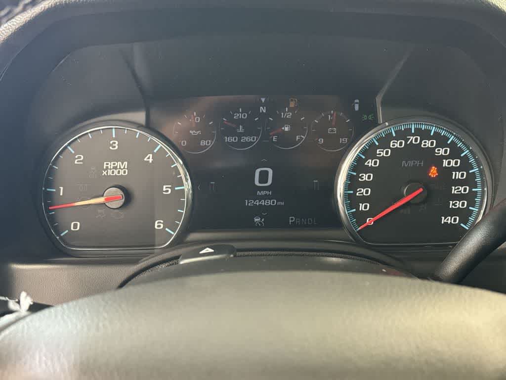 Thumbnail: 2020 Chevrolet Tahoe - 41