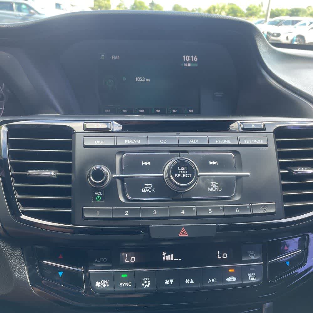 Thumbnail: 2017 Honda Accord - 9