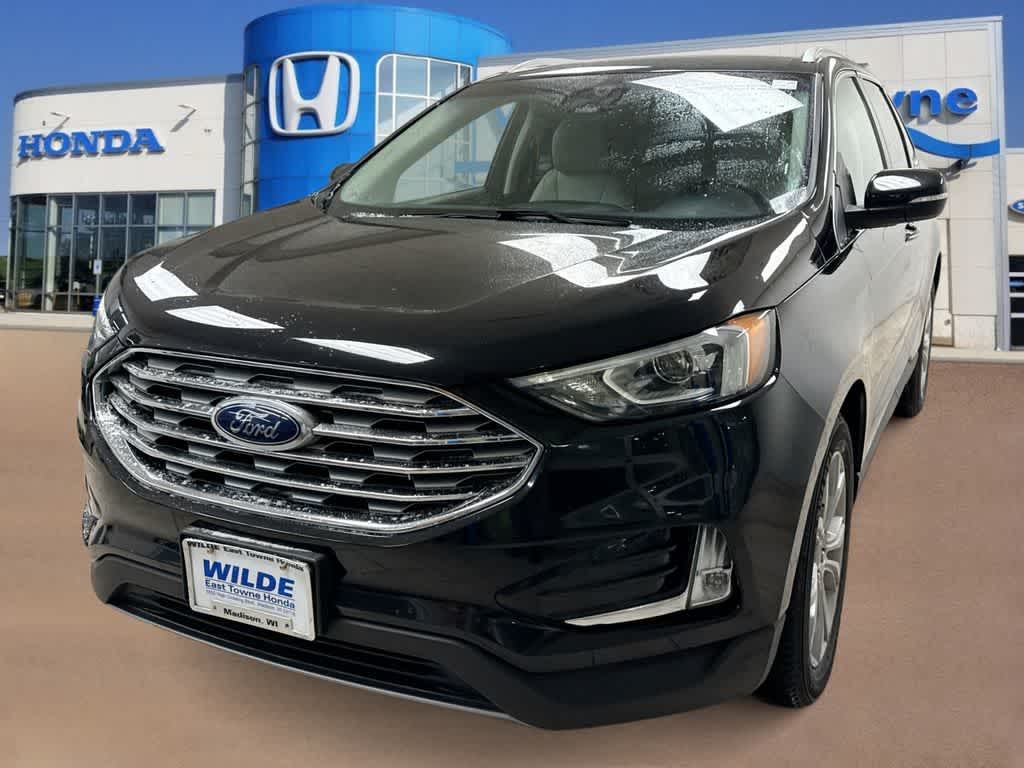 Thumbnail: 2019 Ford Edge - 1