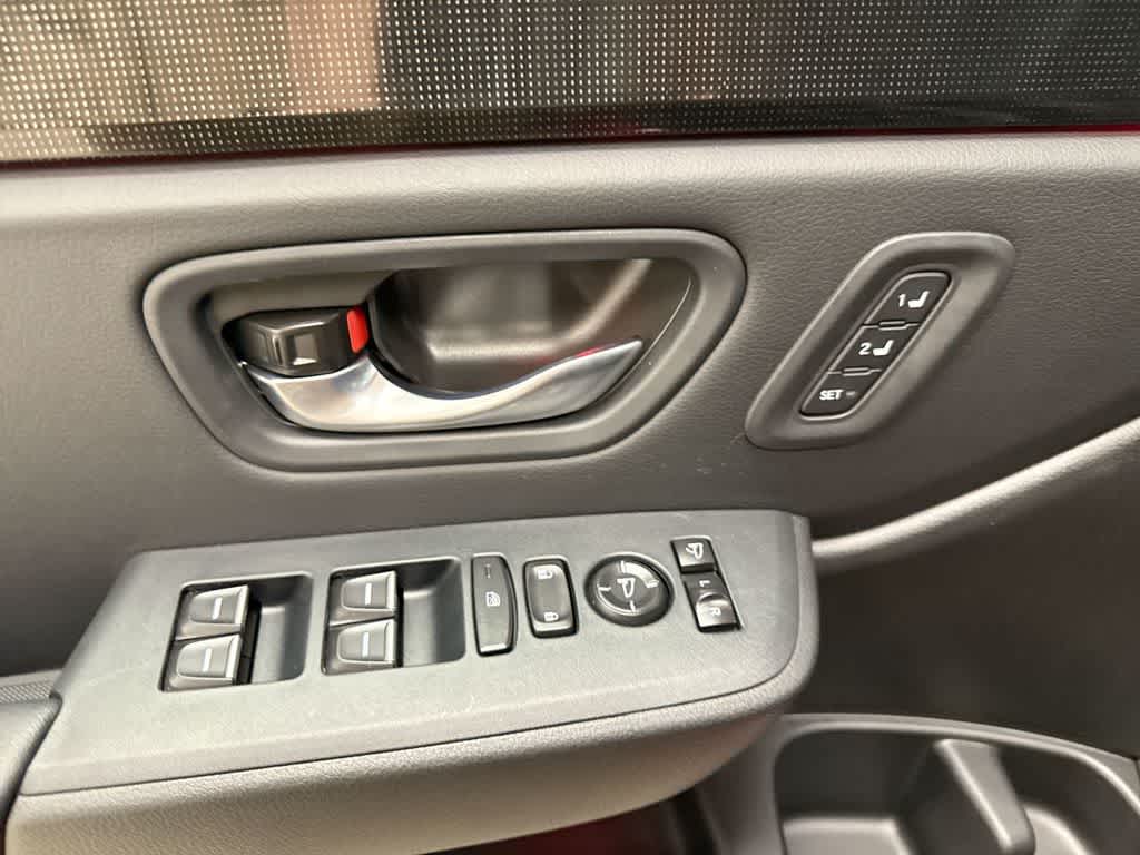 Thumbnail: 2025 Honda Pilot - 17