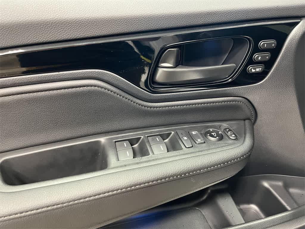 Thumbnail: 2026 Honda Odyssey - 10