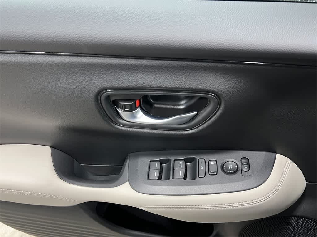 Thumbnail: 2025 Honda HR-V - 13