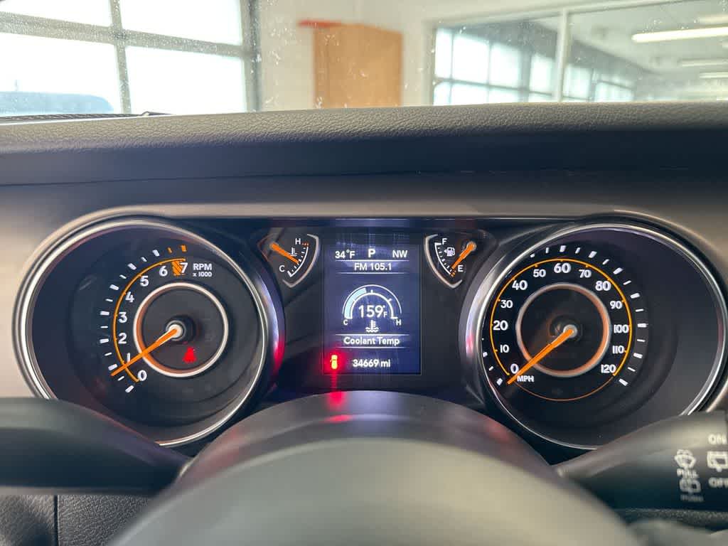 Thumbnail: 2020 Jeep Wrangler - 32