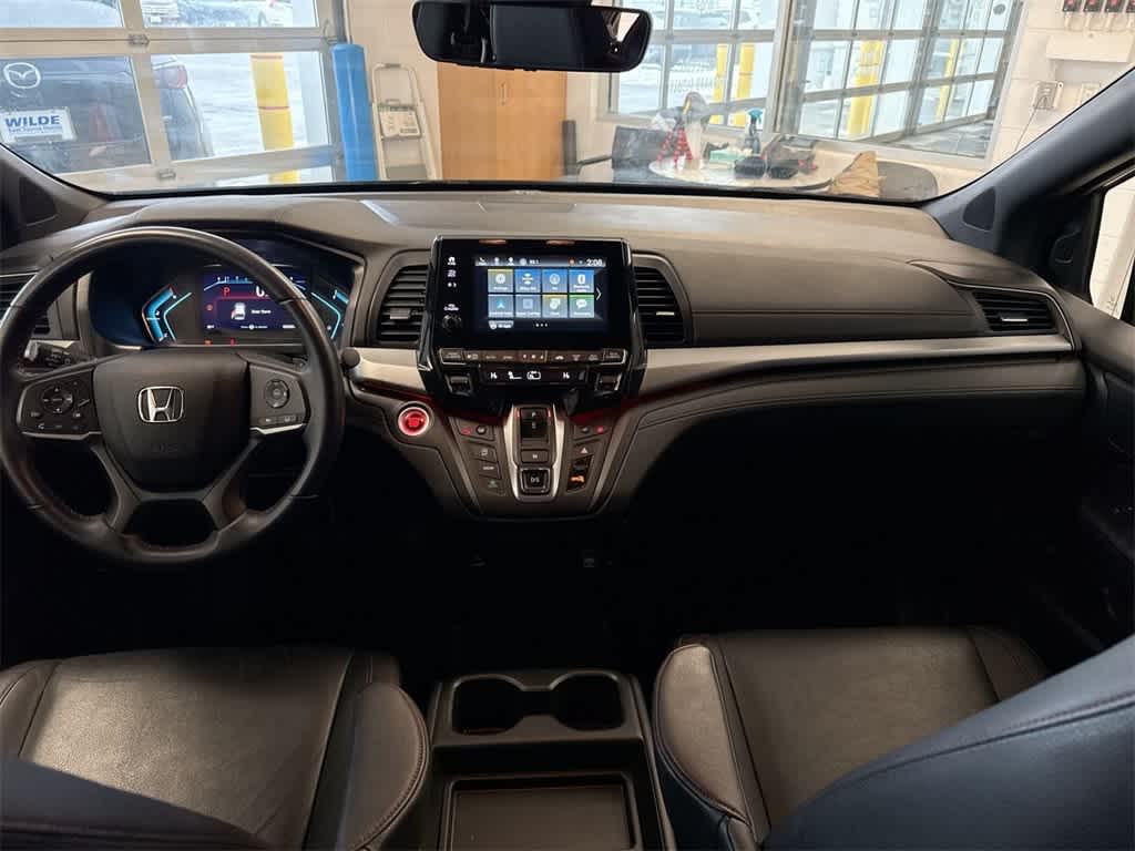 Thumbnail: 2023 Honda Odyssey - 16