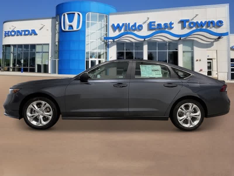 2025 Honda Accord LX photo 2
