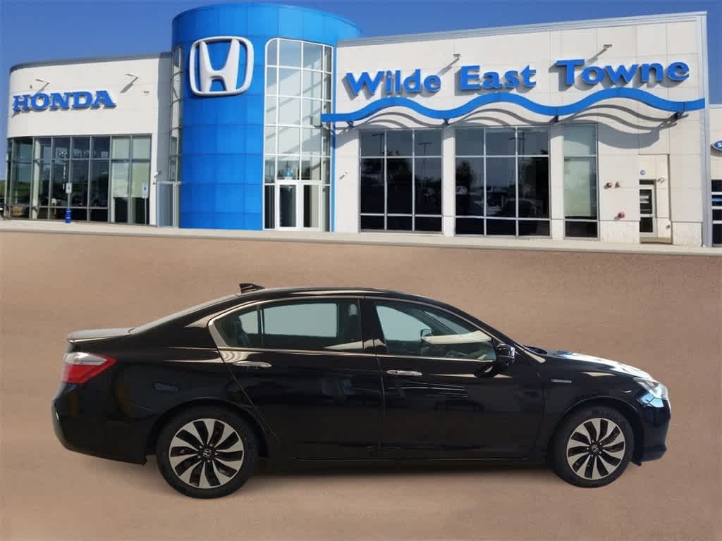 Certified 2014 Honda Accord Hybrid with VIN 1HGCR6F39EA001075 for sale in Madison, WI