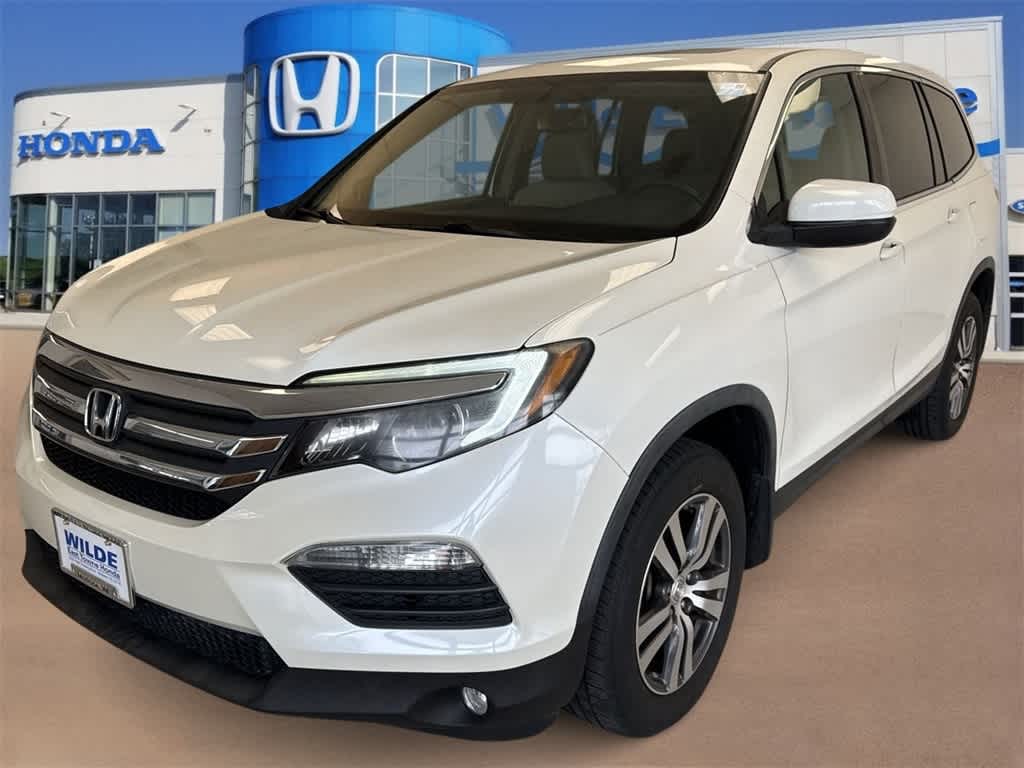 2017 Honda Pilot EX-L -
                  Madison, WI