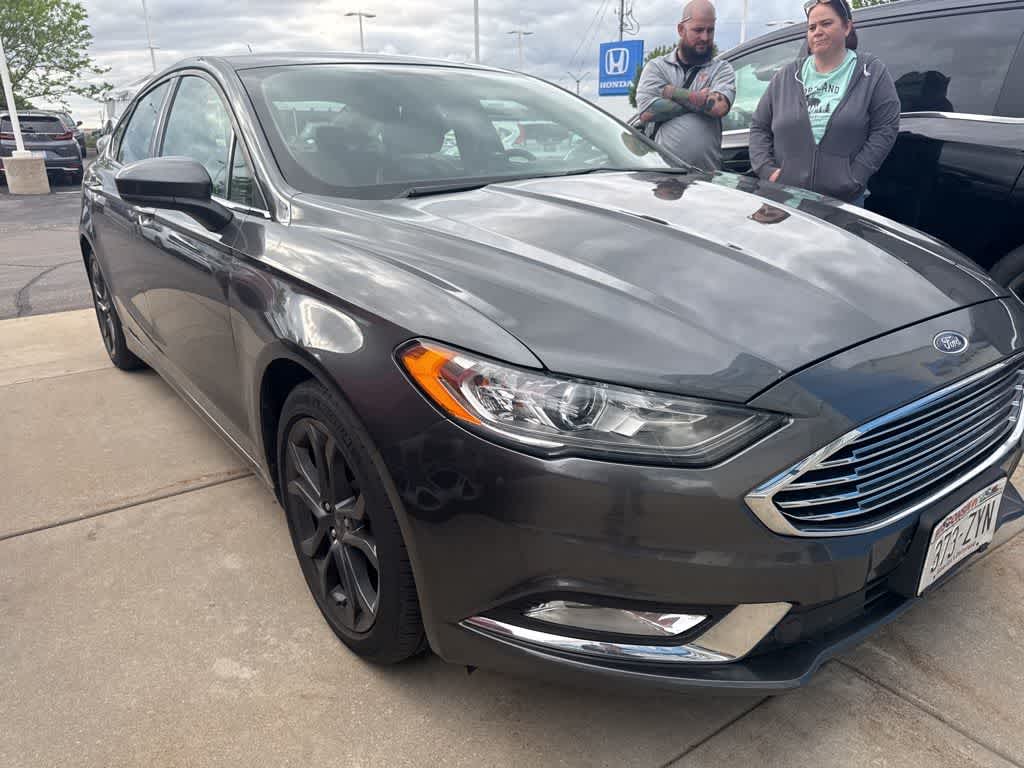 2018 Ford Fusion SE FWD's photo