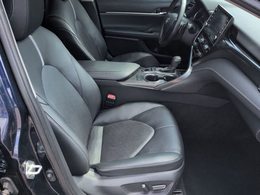 Thumbnail: 2021 Toyota Camry - 25