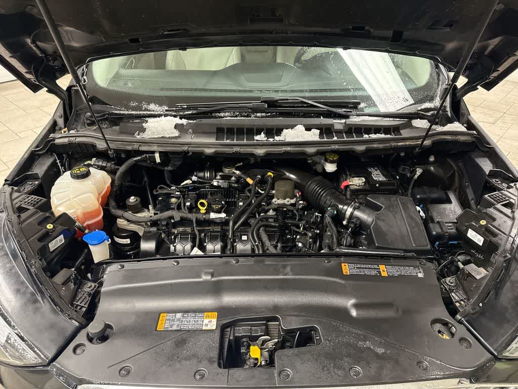 Thumbnail: 2019 Ford Edge - 16