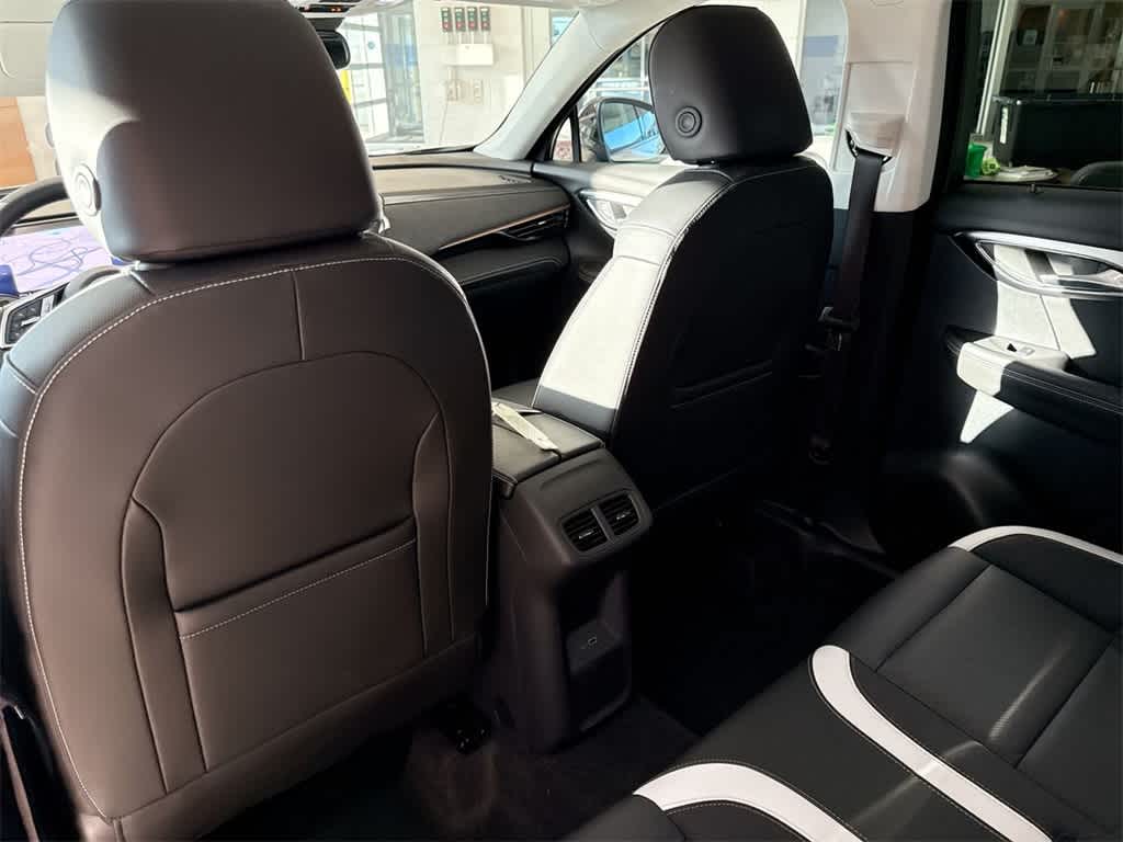 Thumbnail: 2025 Buick Envision - 19