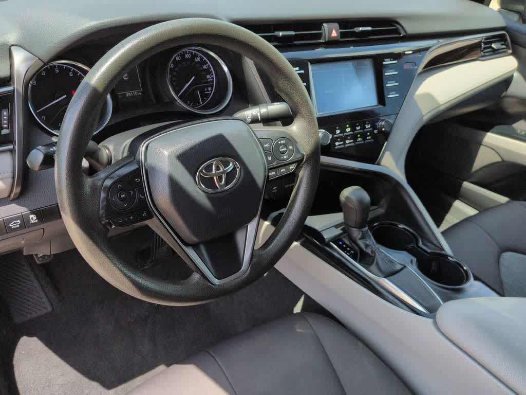 Thumbnail: 2019 Toyota Camry - 9
