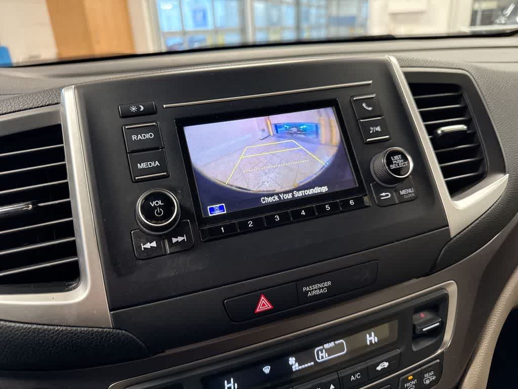 Thumbnail: 2019 Honda Ridgeline - 32