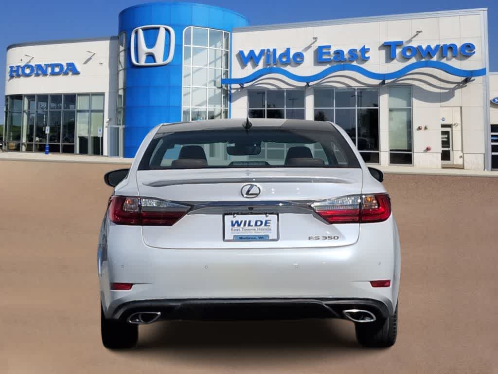 Thumbnail: 2016 Lexus ES - 7