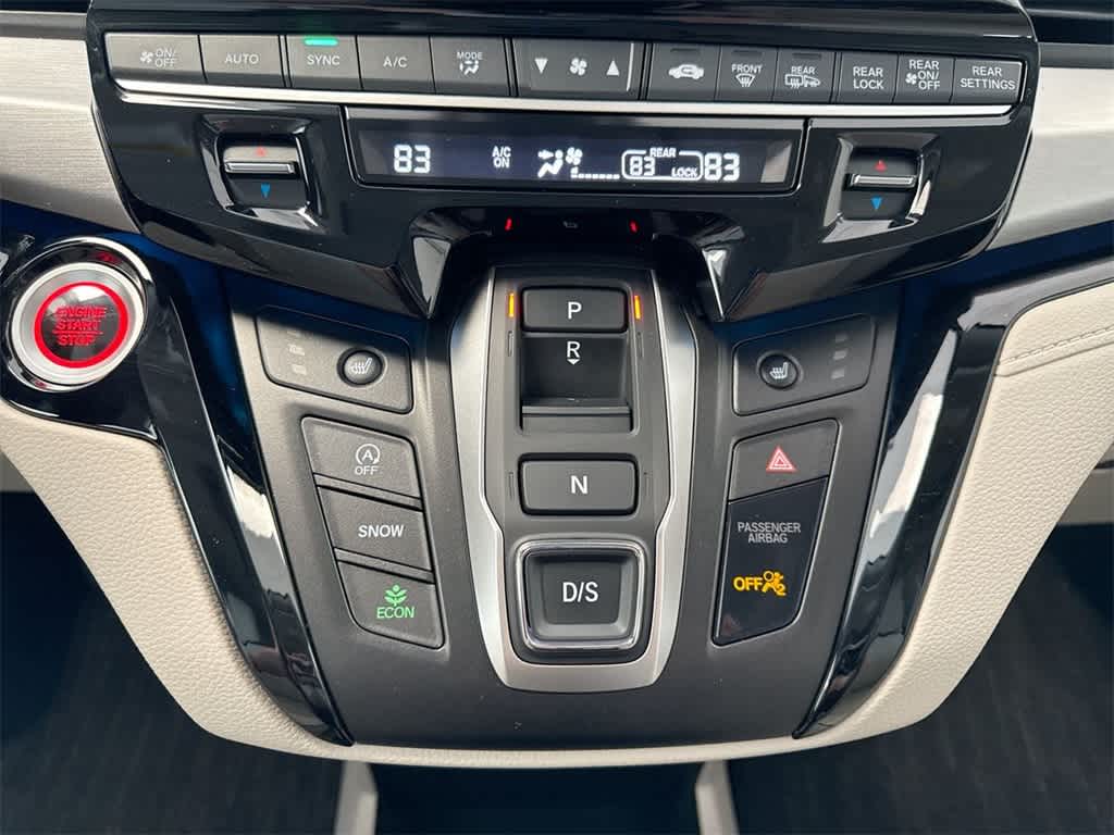 2025 Honda Odyssey Touring 36