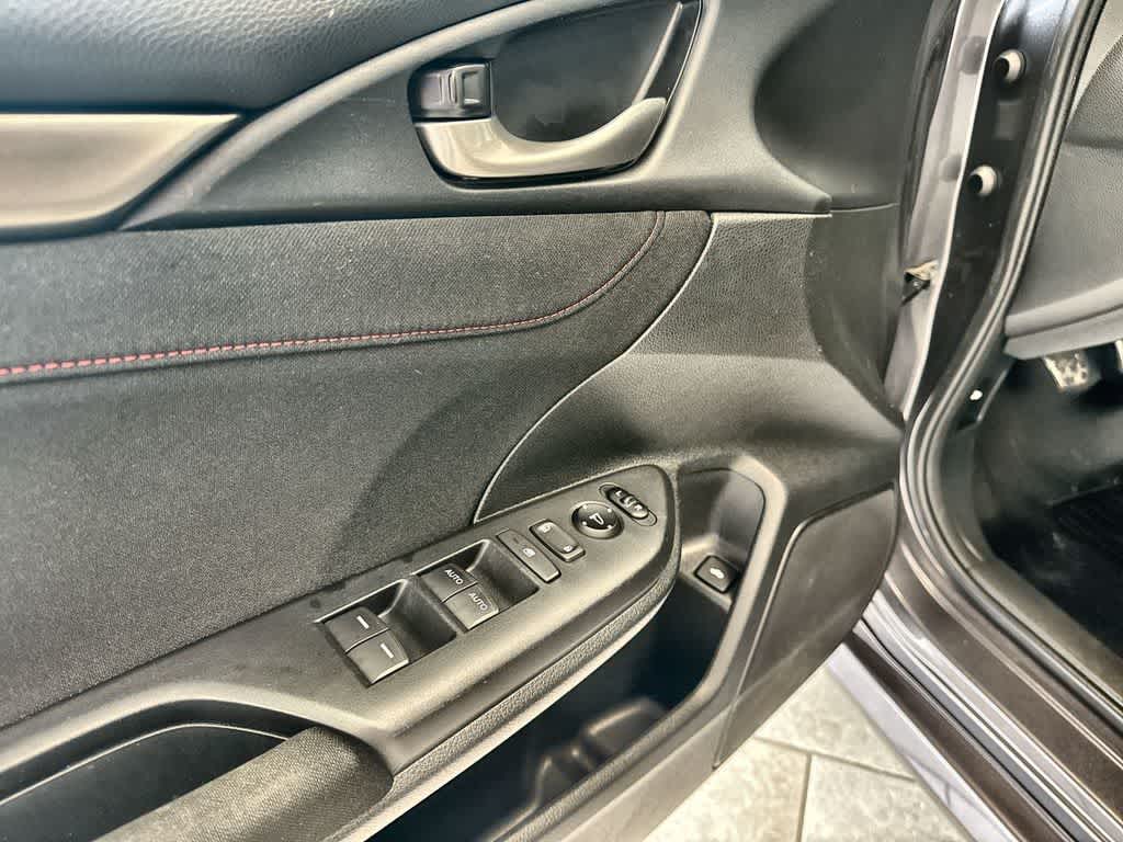 Thumbnail: 2018 Honda Civic - 24