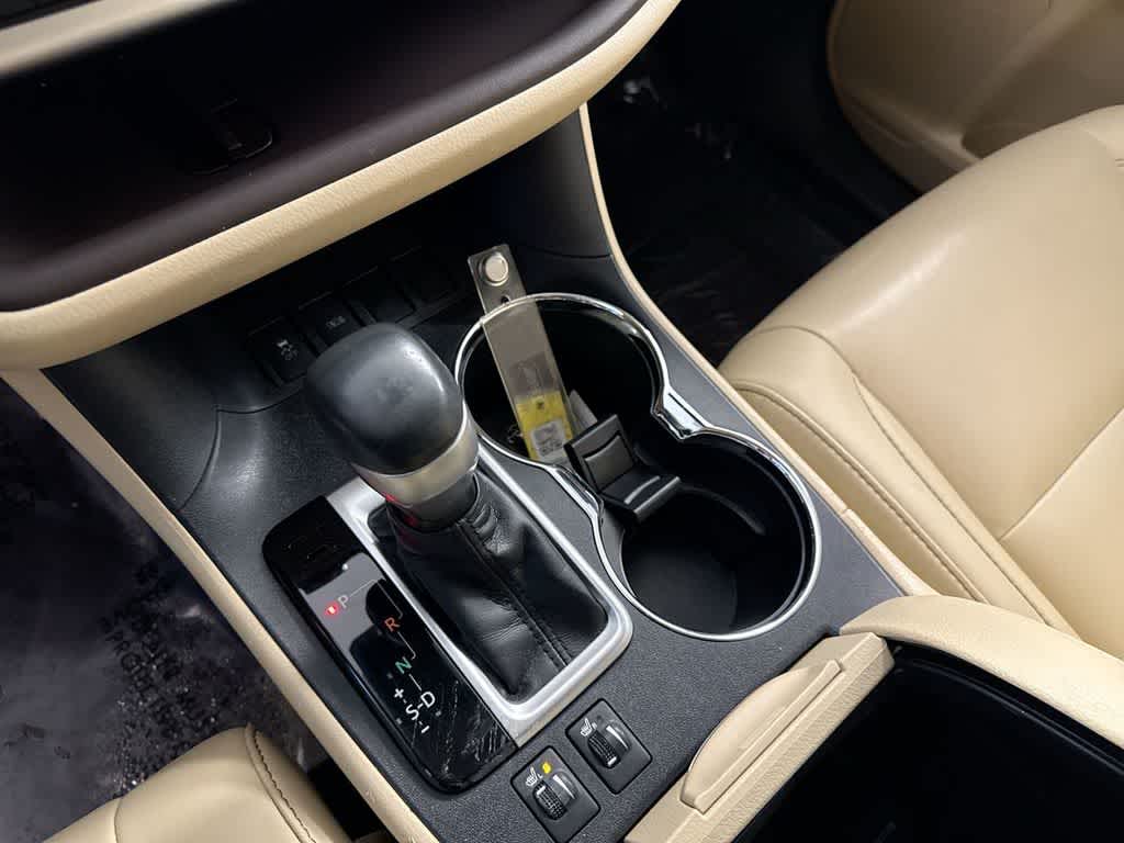 Thumbnail: 2019 Toyota Highlander - 36