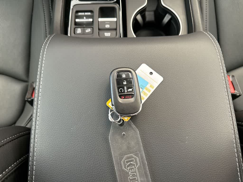 Thumbnail: 2025 Honda Pilot - 38