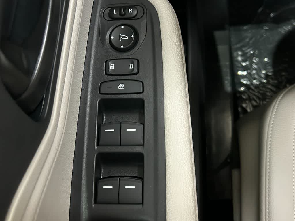 Thumbnail: 2026 Honda Odyssey - 14