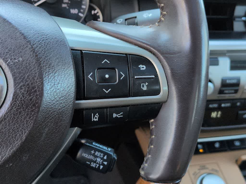 Thumbnail: 2016 Lexus ES - 26