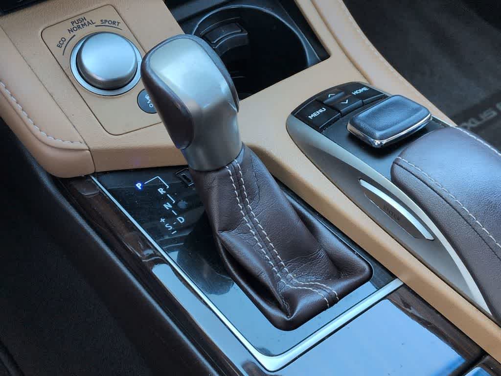 Thumbnail: 2016 Lexus ES - 32