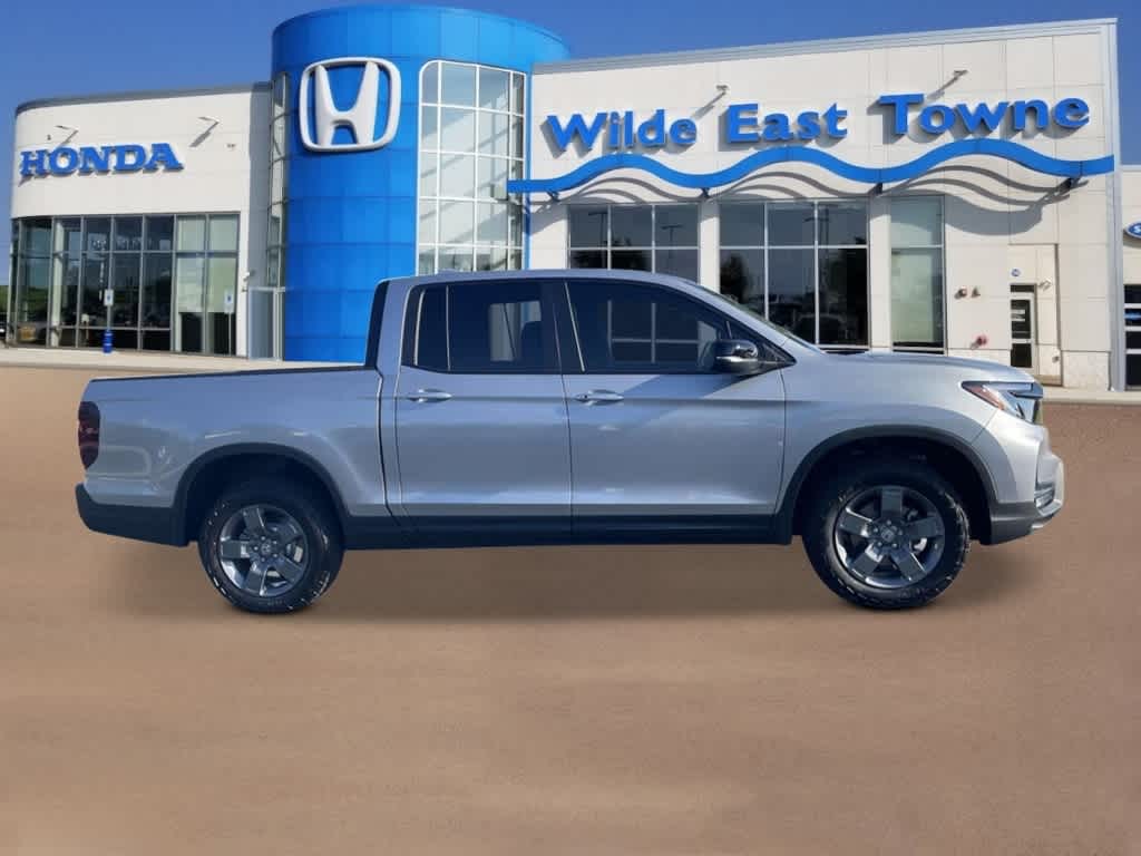 Thumbnail: 2025 Honda Ridgeline - 6