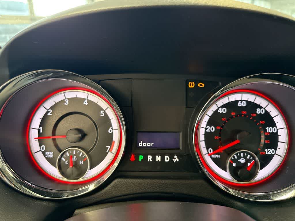 Thumbnail: 2015 Dodge Grand Caravan - 34