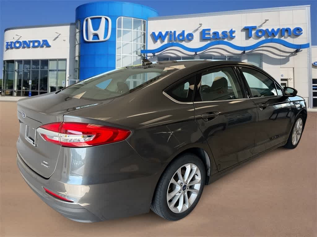 Thumbnail: 2020 Ford Fusion - 8