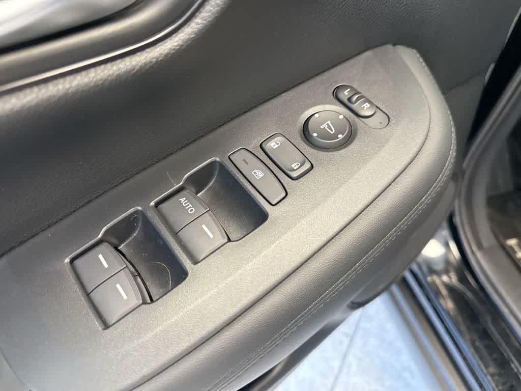 Thumbnail: 2024 Honda HR-V - 19