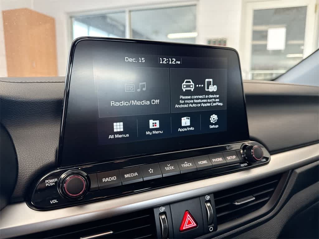 Thumbnail: 2020 Kia Forte - 29