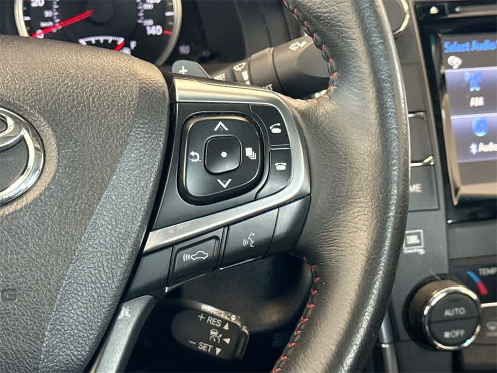 Thumbnail: 2015 Toyota Camry - 26