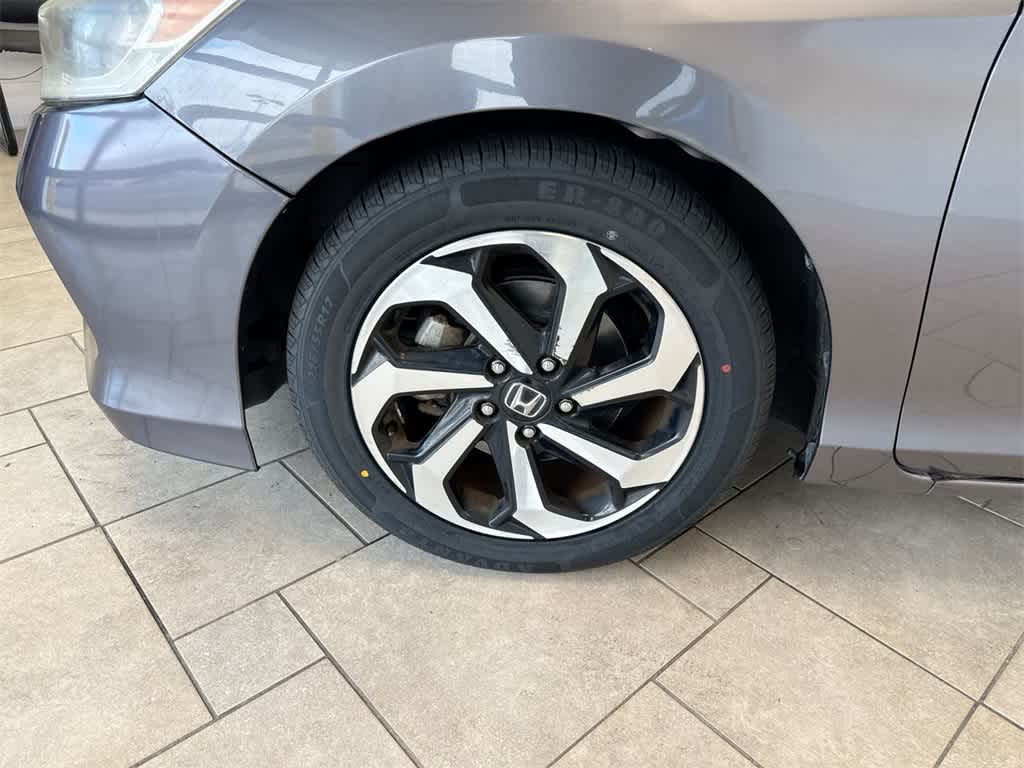 Thumbnail: 2017 Honda Accord - 13