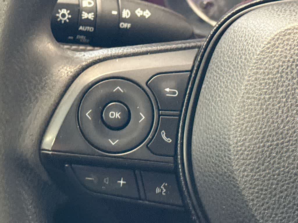 Thumbnail: 2019 Toyota RAV4 - 25