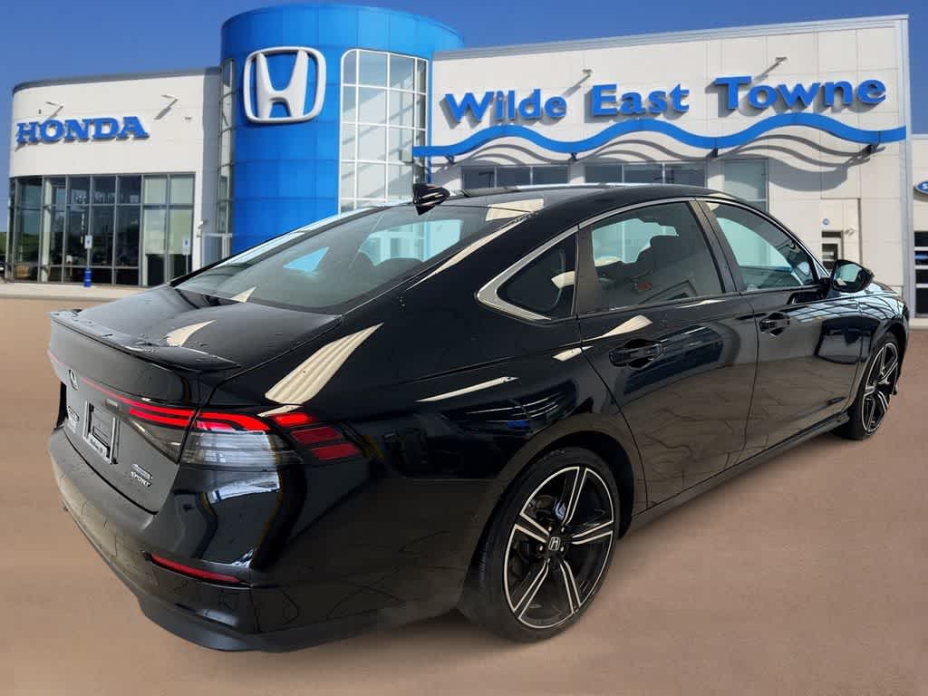 Thumbnail: 2025 Honda Accord - 8