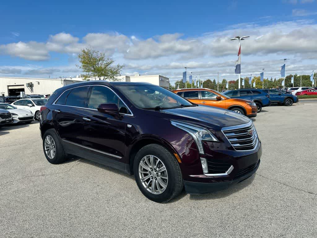 Thumbnail: 2017 Cadillac XT5 - 15