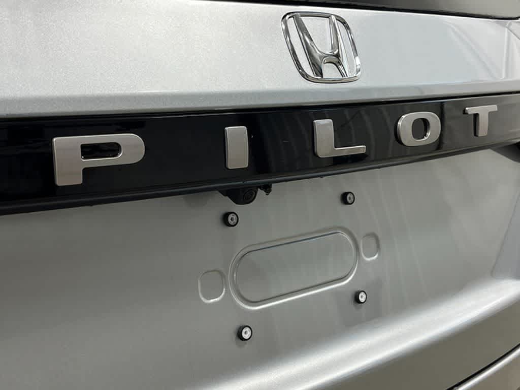 Thumbnail: 2026 Honda Pilot - 6