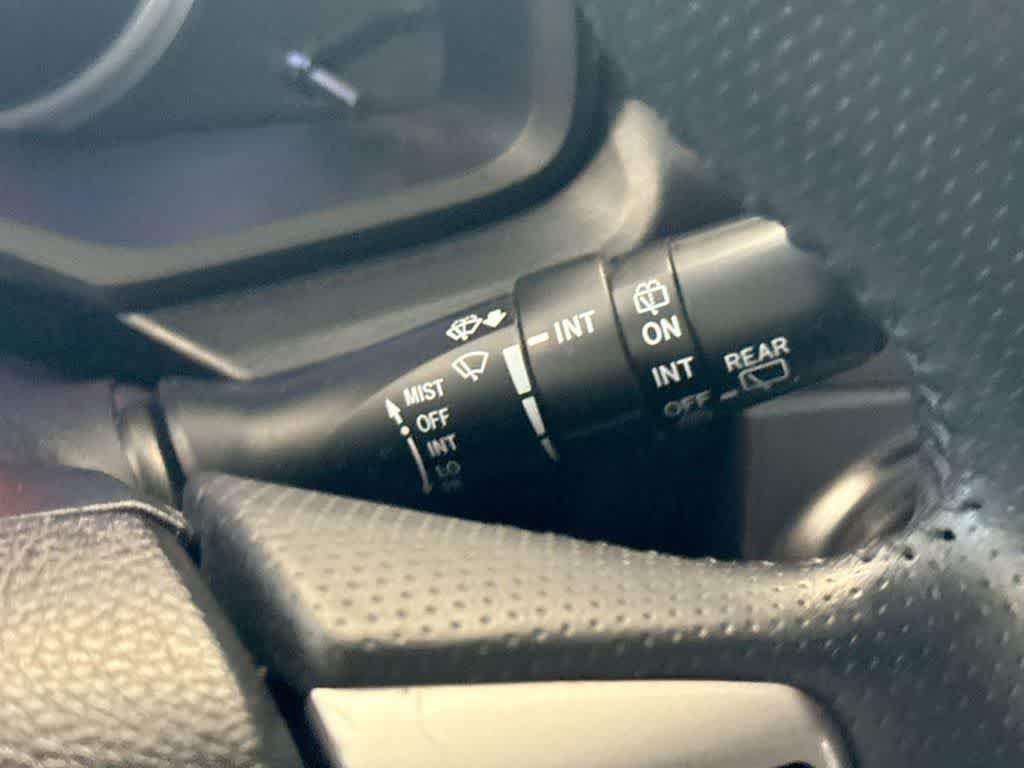 Thumbnail: 2015 Toyota 4Runner - 28