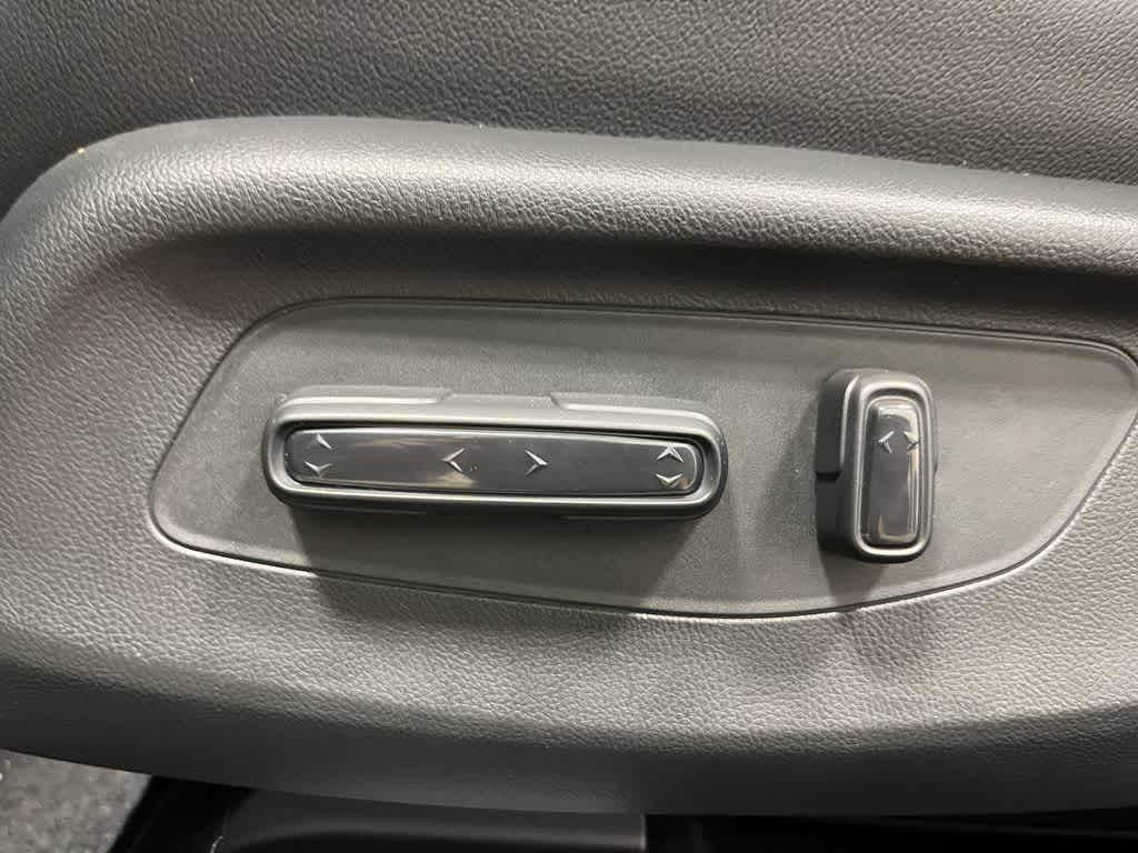 Thumbnail: 2026 Honda HR-V - 14