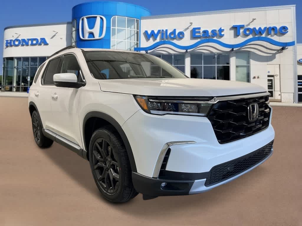 2025 Honda Pilot Touring 9